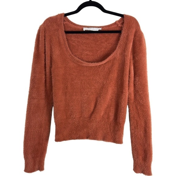 ASTR The Label Soft and Fuzzy Cropped Sweater Terracotta (L) - Picture 2 of 12